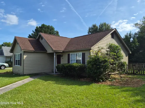 809 Autumn Leaves Court, Wilmington, NC 28411