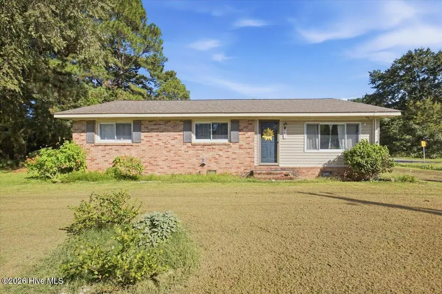 613 E Chelly Street, Warsaw, NC 28398 - #2