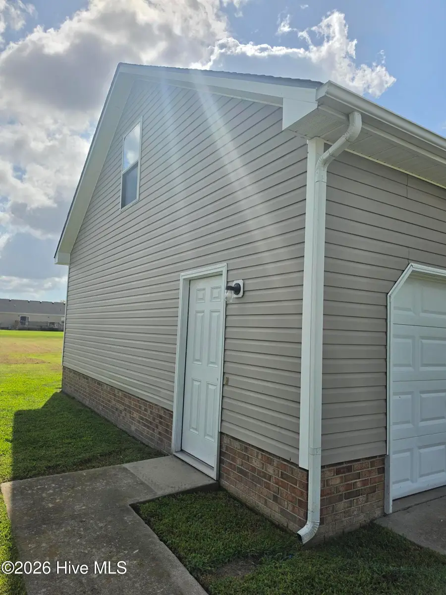 204 Melonie Drive, Elizabeth City, NC 27909 - #3