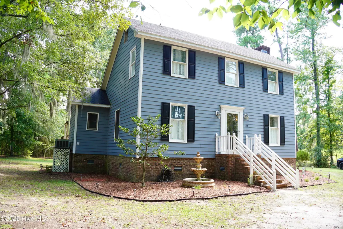 124 Country Place, Washington, NC 27889 - #1