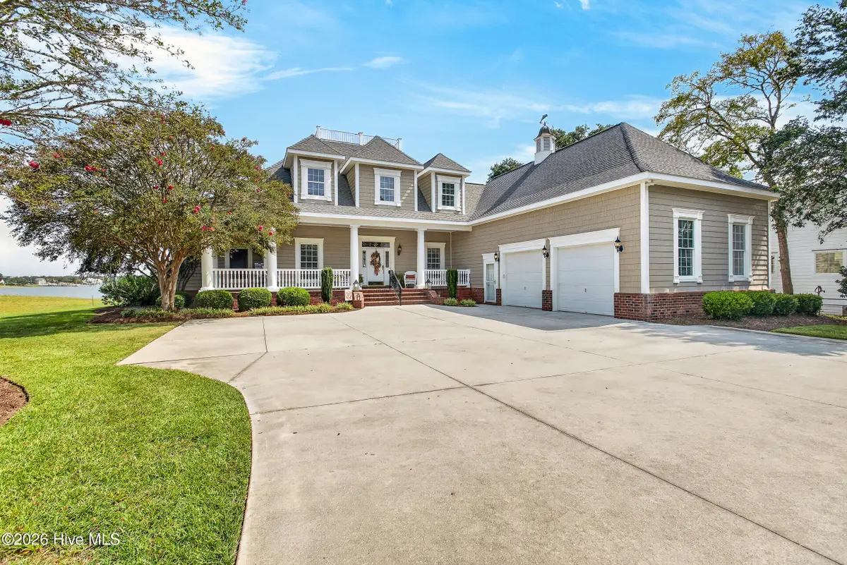 118 Harold Avenue, Swansboro, NC 28584 - #1