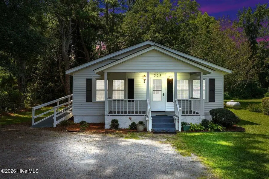 305 E 1st Street, Kenly, NC 27542 - #2