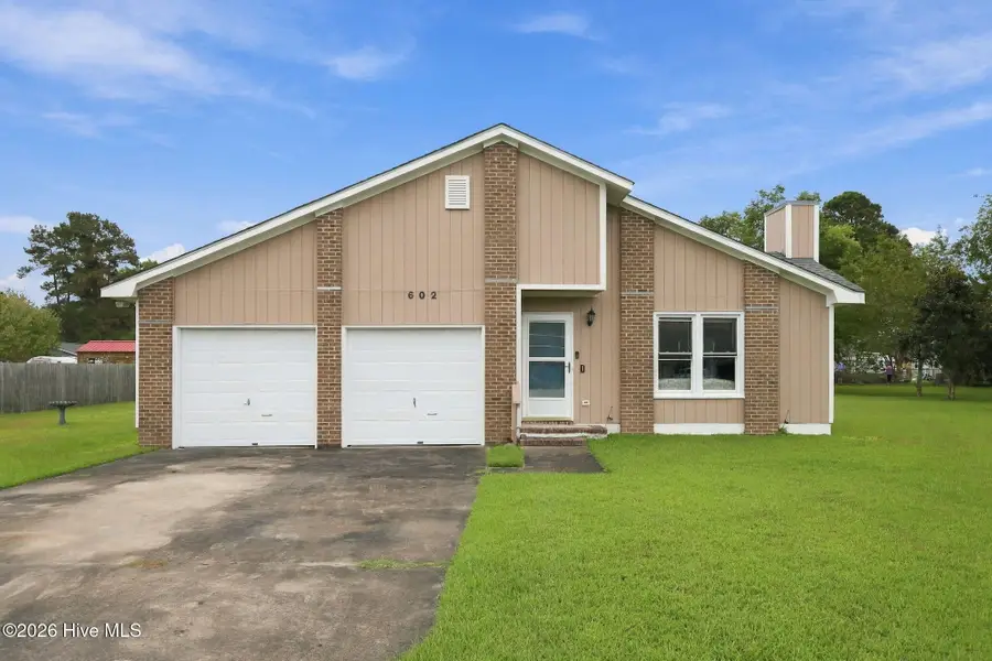 602 Farm Court, Morehead City, NC 28557 - #2