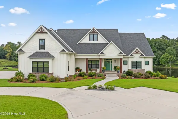 300 Westwood Drive, Elizabethtown, NC 28337