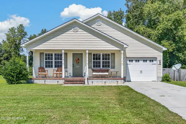 121 Woodbury Farm Drive, Jacksonville, NC 28540