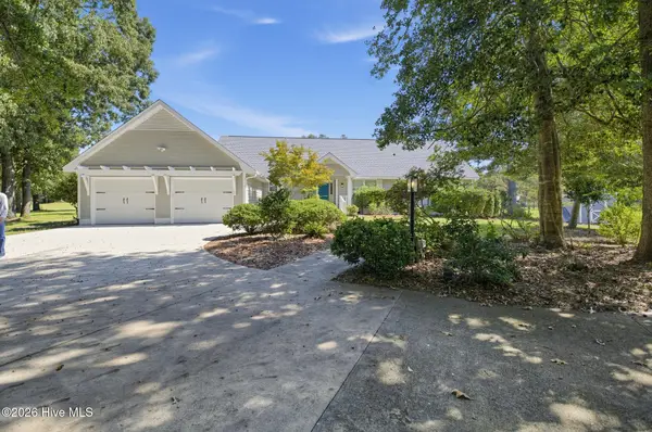 711 N Green Tee Road, Hampstead, NC 28443
