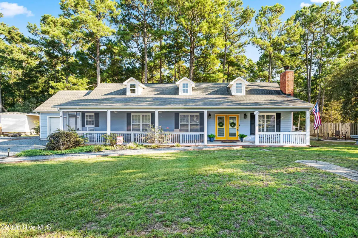 1631 Chadwick Shores Drive, Sneads Ferry, NC 28460 - #1
