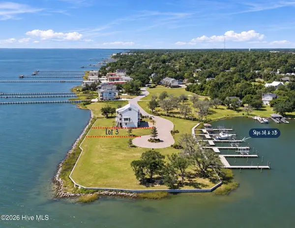 4709 S Shore Drive, Morehead City, NC 28557