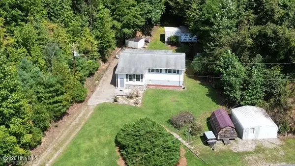 1631 Beech Creek Road, Robbinsville, NC 28771