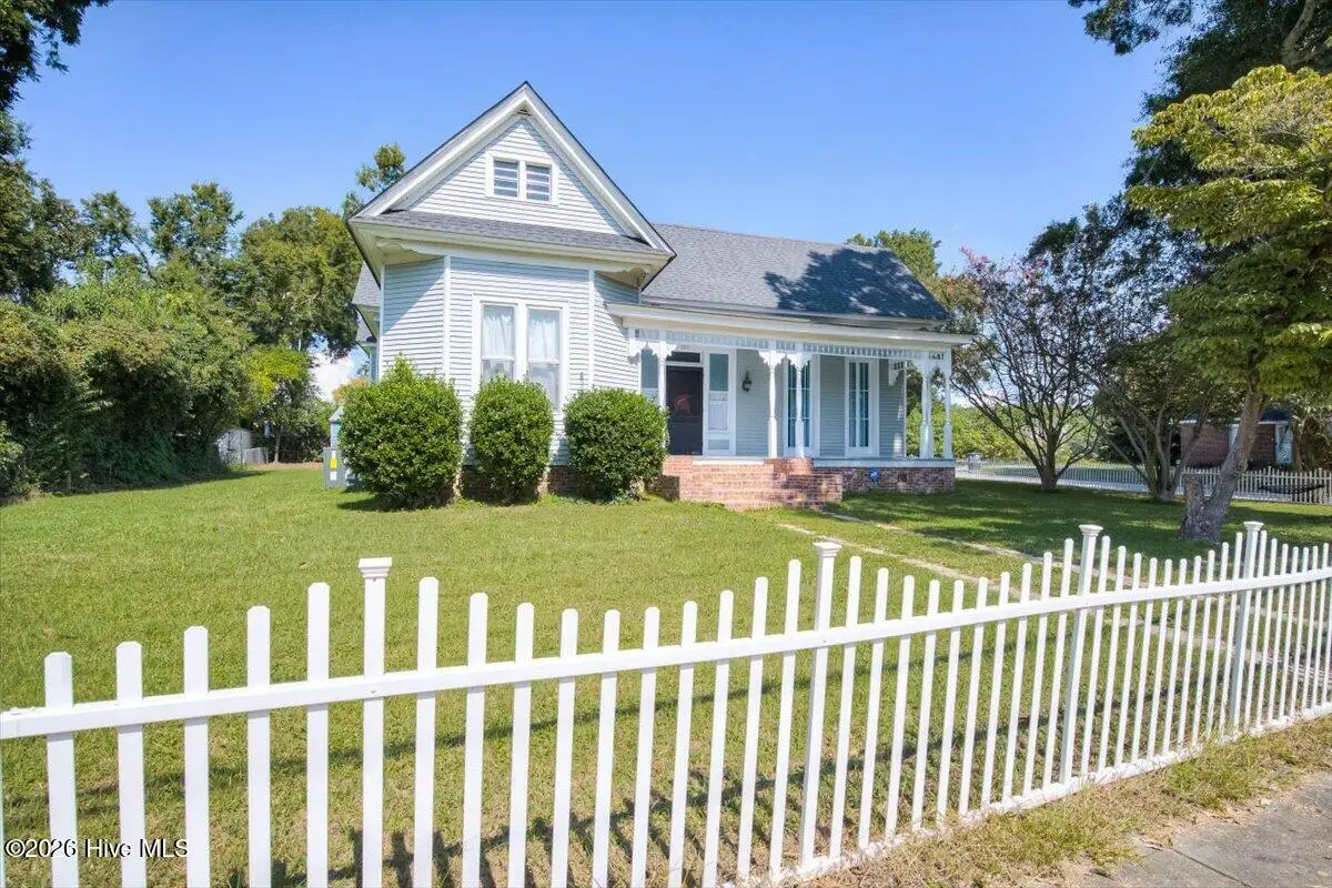 301 W 5th Street, Waynesboro, GA 30830 - #1