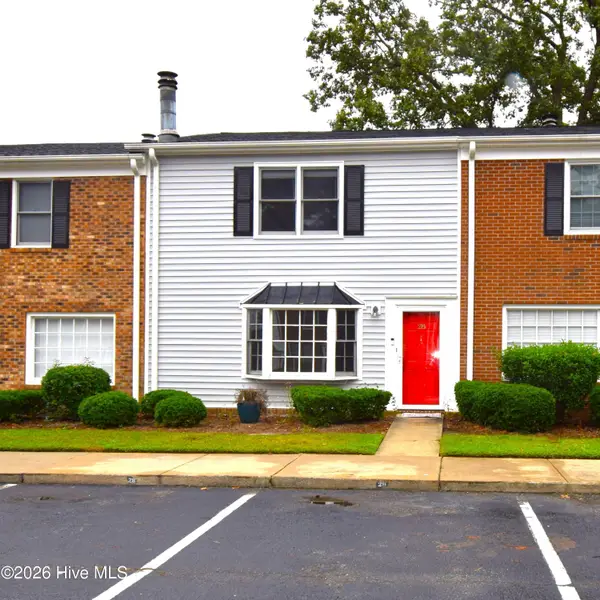 102 David Drive #F28, Greenville, NC 27858