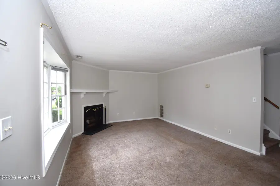 102 David Drive #F28, Greenville, NC 27858 - #3