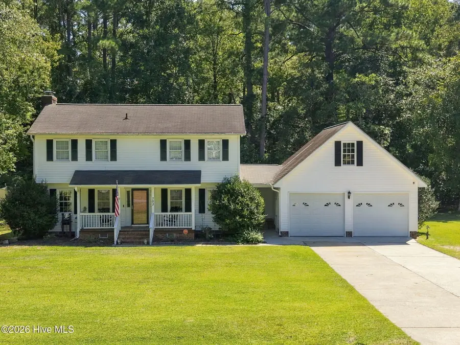 202 Holyoke Drive, Washington, NC 27889 - #2