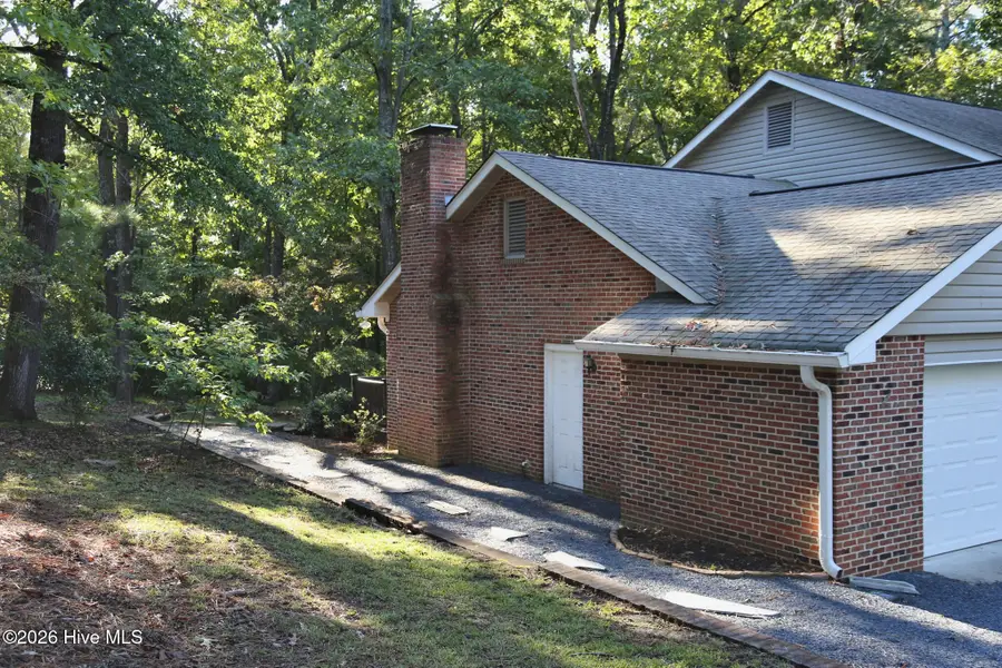 110 Stornoway Drive, Southern Pines, NC 28387 - #3
