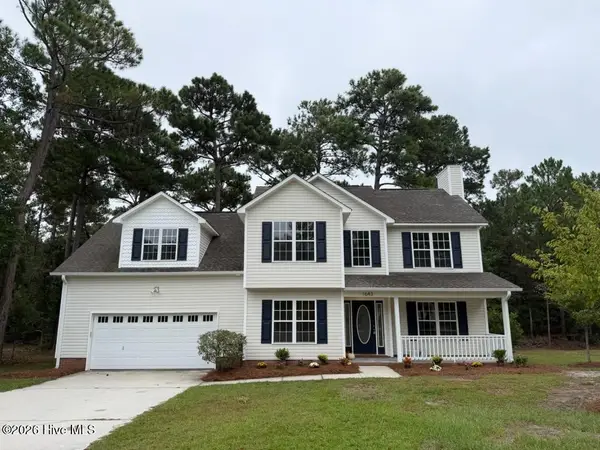 1643 Chadwick Shores Drive, Sneads Ferry, NC 28460