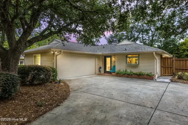 1304 Two Mile Circle E, Wilmington, NC 28405