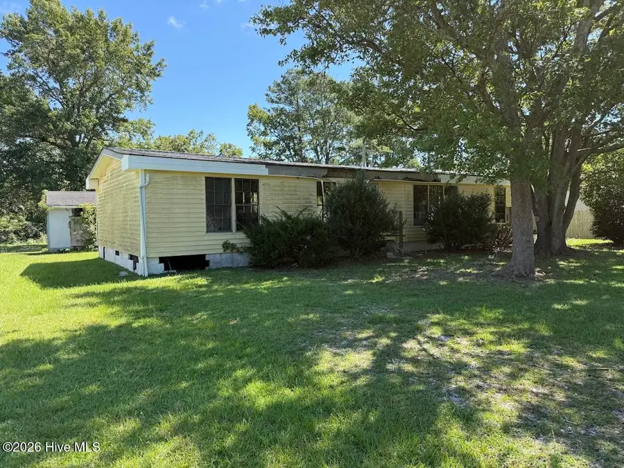 255 Hilltop Road, Newport, NC 28570 - #3