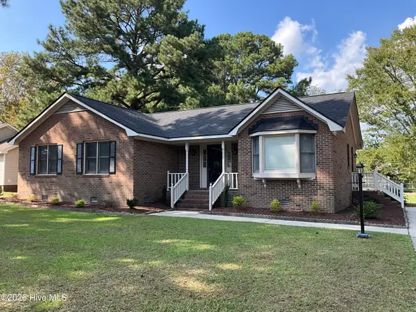 111 Excaliber Drive, Greenville, NC 27858