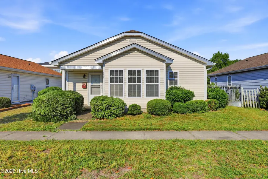928 S 10th Street, Wilmington, NC 28401 - #2
