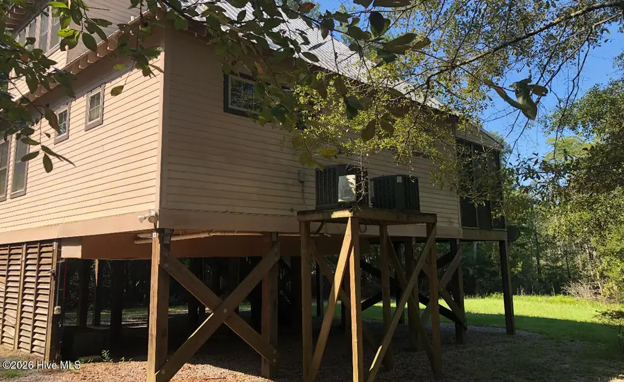 940 Lacers Way, Currie, NC 28435 - #2