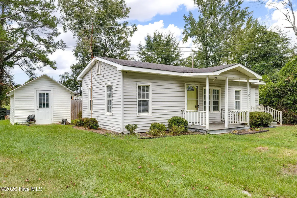 115 E Murphy Street, Wallace, NC 28466 - #1