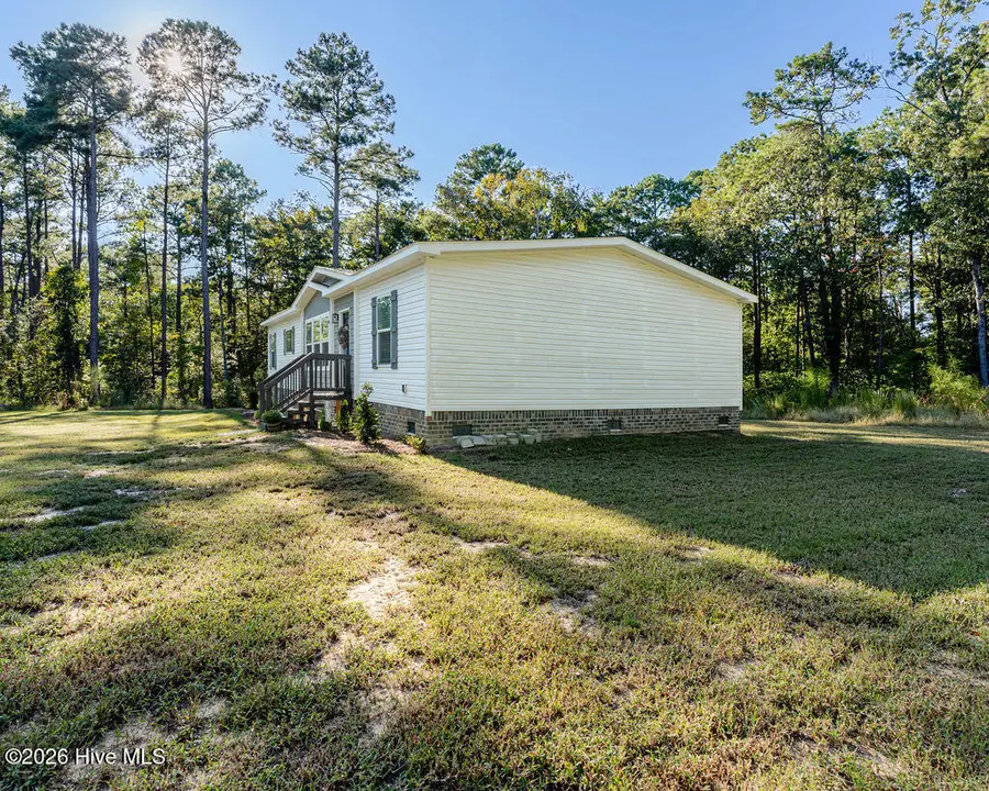 80 Oak Drive, Elizabethtown, NC 28337 - #2