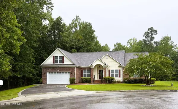 103 Castelnau Court, Jacksonville, NC 28540