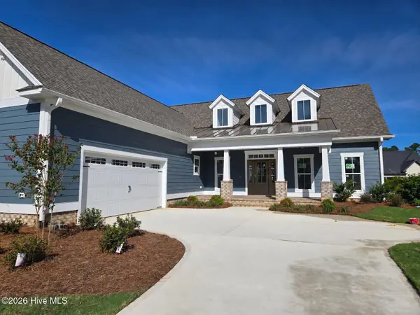 7362 Foxbriar Drive, Leland, NC 28451