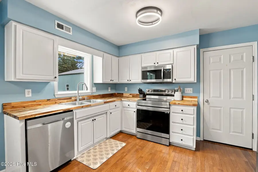 203 Trolley Court, New Bern, NC 28560 - #3