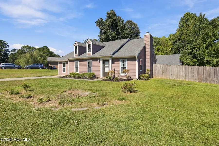 530 Shadowridge Road, Jacksonville, NC 28546 - #2