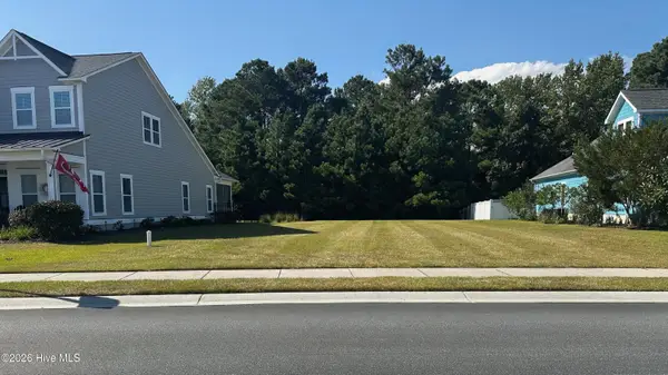 328 Summerhouse Drive, Holly Ridge, NC 28445