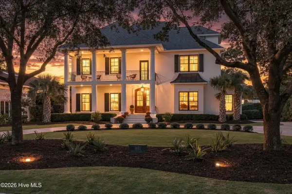 1621 S Moorings Drive, Wilmington, NC 28405