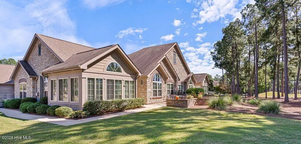 125 W Chelsea Court, Southern Pines, NC 28387 - #1
