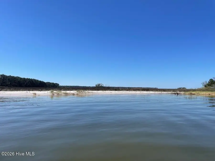 151 Garbacon Drive, Beaufort, NC 28516 - #2