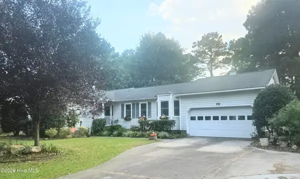 715 Plantation Drive, New Bern, NC 28562