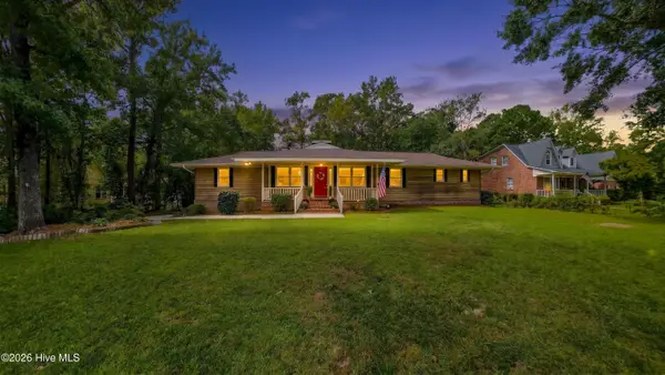 306 Shore Point Drive, Wilmington, NC 28411