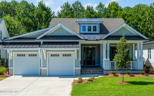 3860 Reserve Club Drive, Southport, NC 28461