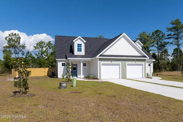 310 Coastal Reef Court, Holly Ridge, NC 28445