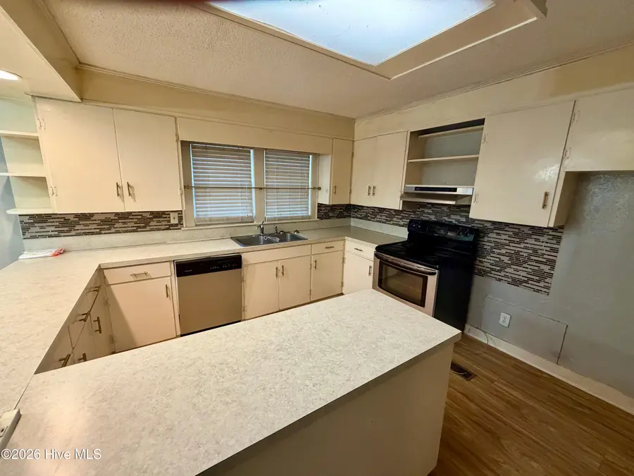 401 Cale Street, Windsor, NC 27983 - #2