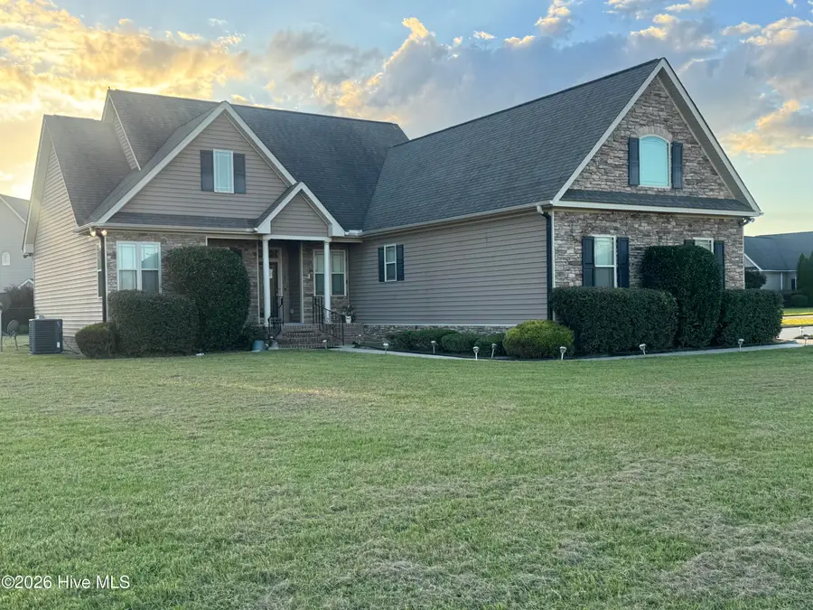 205 Glenn Laurel Drive, Pikeville, NC 27863 - #3