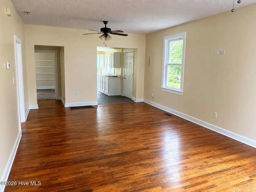 425 Henry Street, Wilmington, NC 28405 - #2