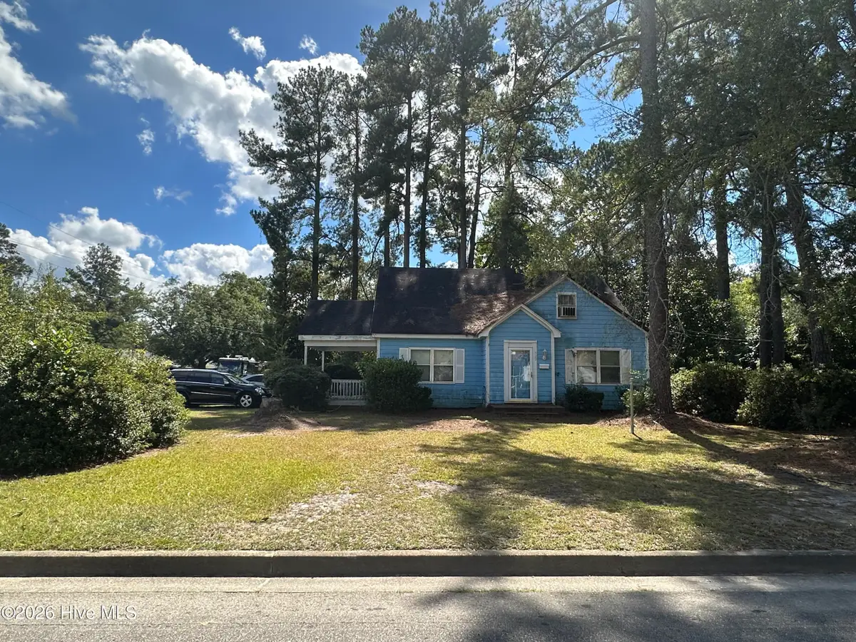 322 E Cavenaugh Street, Wallace, NC 28466 - #1