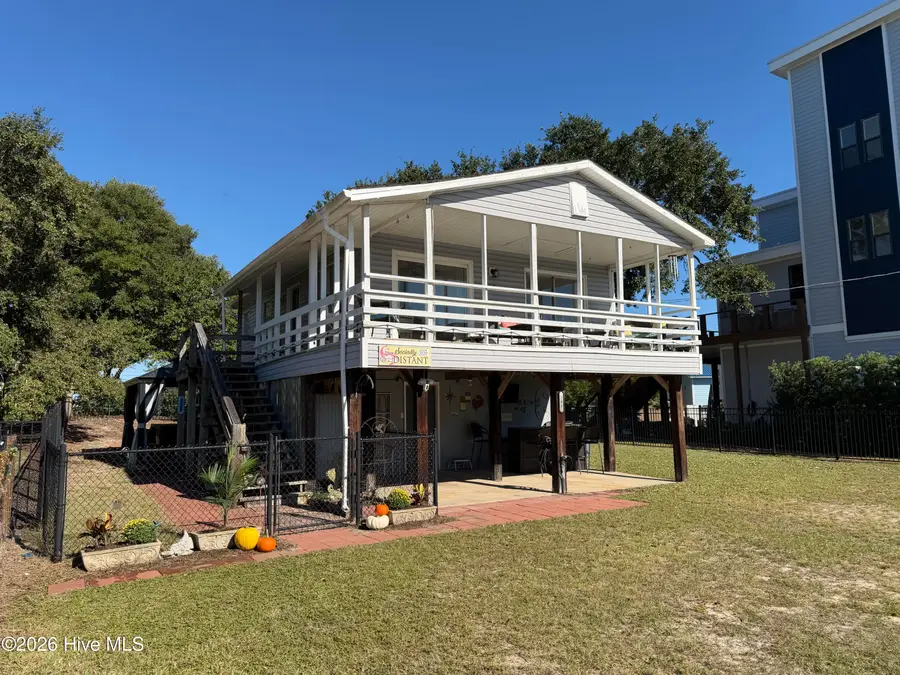 208 Georgia Avenue, Carolina Beach, NC 28428 - #2