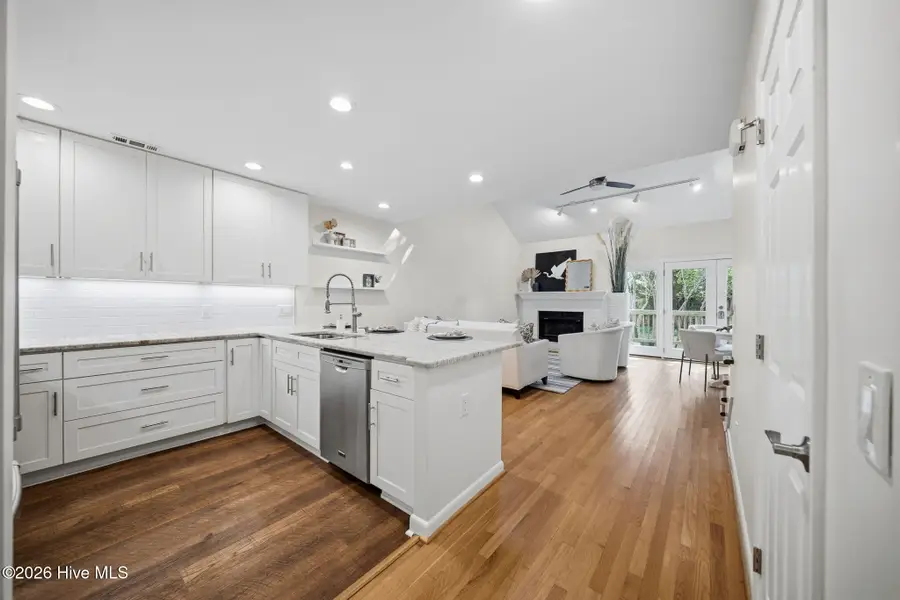 1800 Eastwood Road #Apt 112, Wilmington, NC 28403 - #3