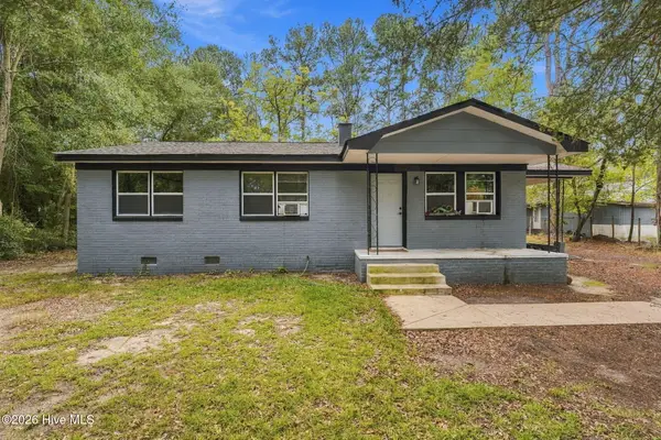 302 Keith Avenue, Raeford, NC 28376