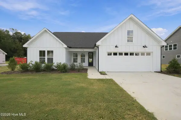 1778 Dixon Grove Lane, Grimesland, NC 27837