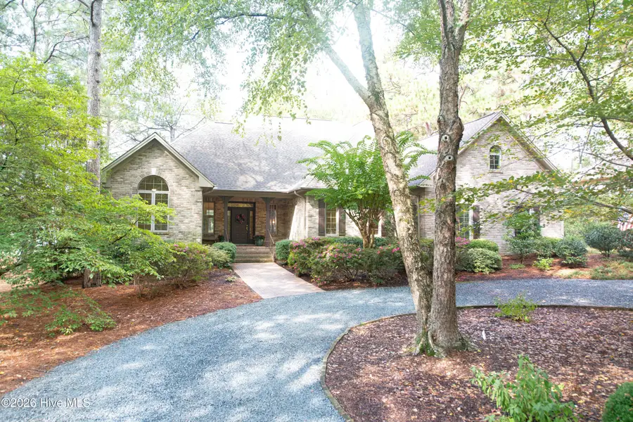 14 Mcmichael Drive, Pinehurst, NC 28374 - #2