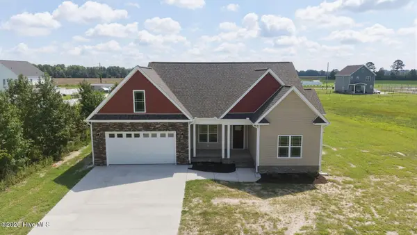 2708 Whitaker Glen Drive, Farmville, NC 27828