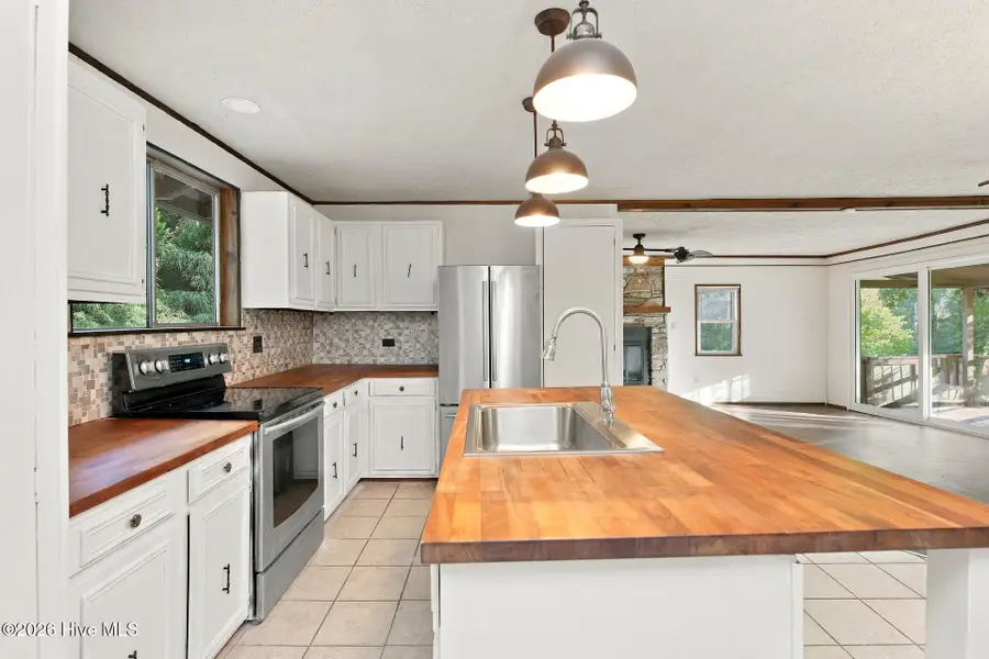 148 View Trail, Lake Lure, NC 28746 - #2