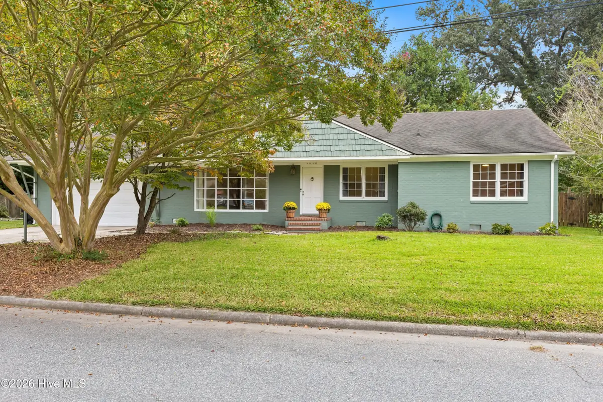 1610 Crescent Drive, Elizabeth City, NC 27909 - #1